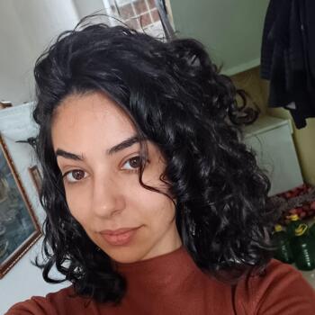 Babysitter in Blackrock: Alessia