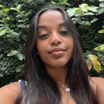 Babysitter in Duque de Caxias: Laiza Gabriele