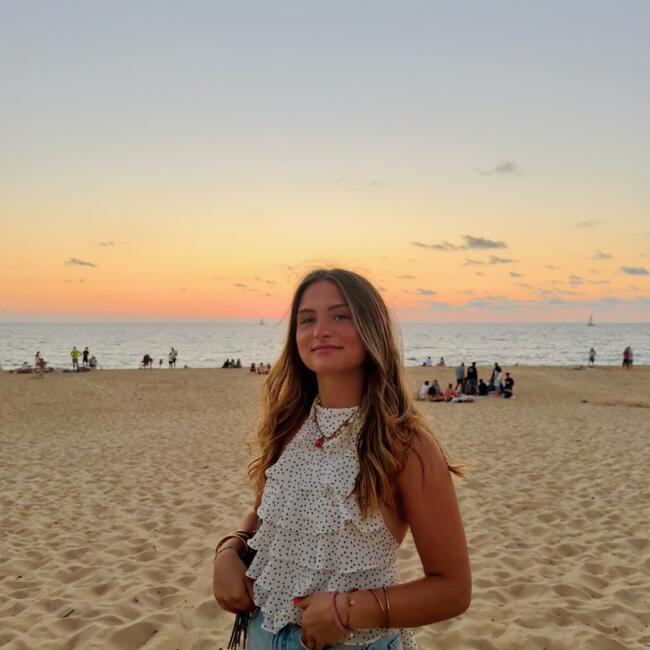 Babysitter in Salies-de-Béarn: Agathe