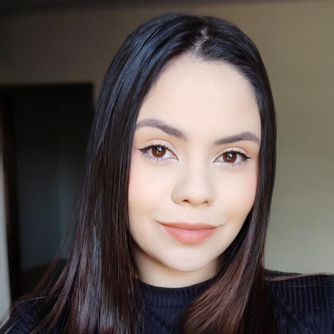 Babá em Cascavel: Fernanda