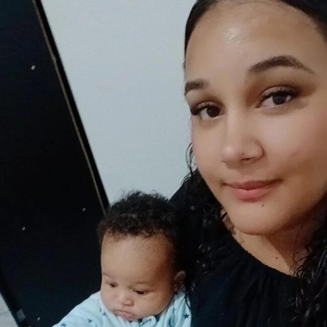 Emprego de babá em Goiânia: Alessandra