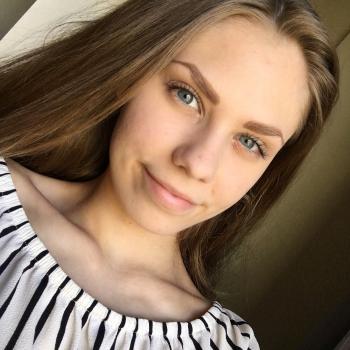 Barnvakt Åbo: Julia