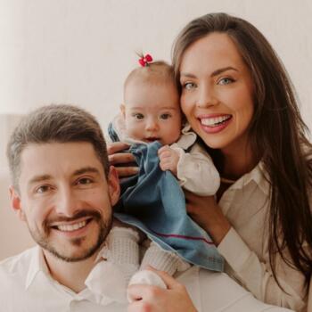Emprego de babá em Porto Alegre: emprego de babá Lucas
