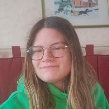 Babysitter in Joinville-le-Pont: Sarah