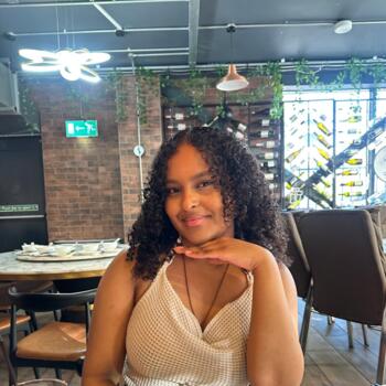Babysitter Newcastle upon Tyne: Abigail