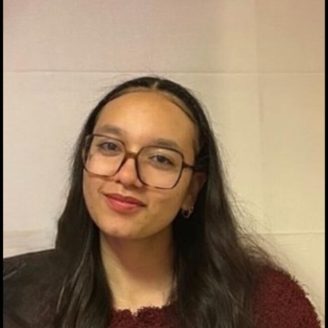 Babysitter in Retiers: Nesrine