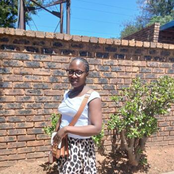 Babysitter in Roodepoort: Cindy