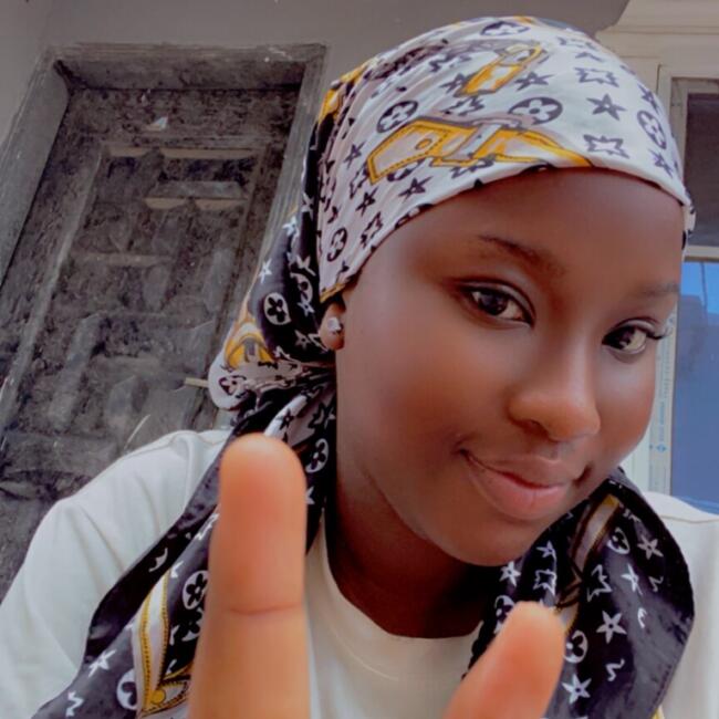 Babysitter in Lagos: Dami