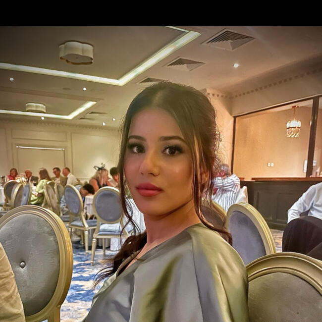 Babysitter in Passage West: Bahyia Alsteif