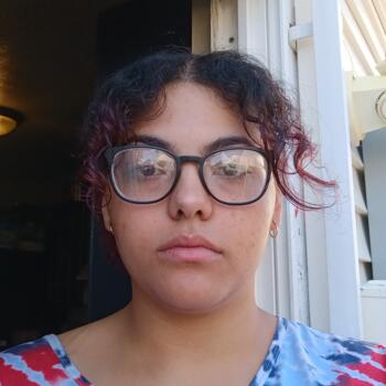 Babysitter in Aurora: Natasha