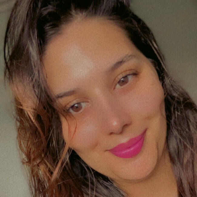 Babysitter in Joinville: Hanaa