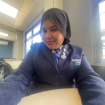 Babysitter a Rolleston: Ilham