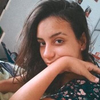 Babysitter in Campinas: Gabriela