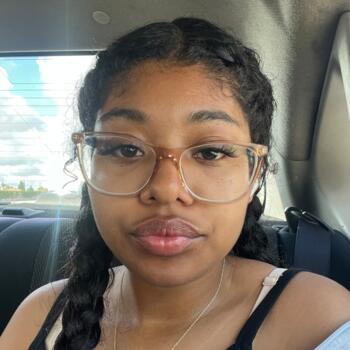Babysitter in Los Angeles: Jasmine