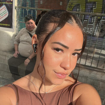 Niñera Barcelona: KENSY