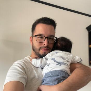 Babysitting job in El Tejar: babysitting job Bryan Arias