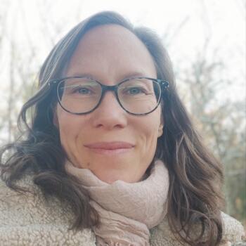 Babysitter in Saint-Dyé-sur-Loire: Agnès