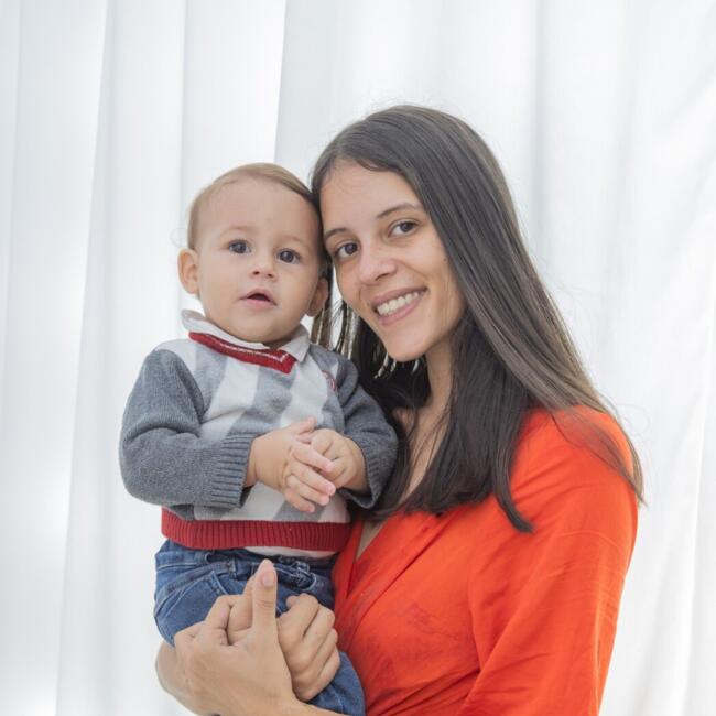 Babá em Itapema: Isadora