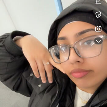 伯明翰的保母: Fiza