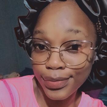 Babysitter Harare: Tariro