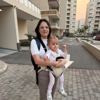 Babysitting job in Jeddah: babysitting job Kamila