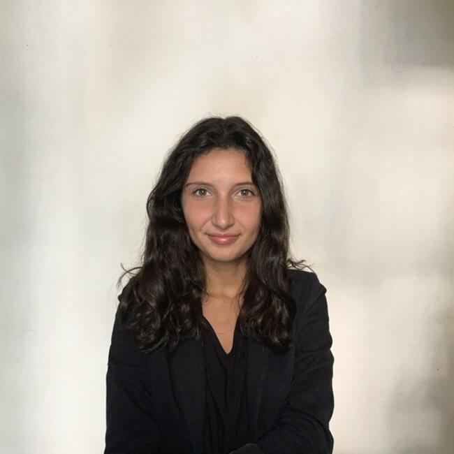 Babysitter in Annecy: Mélodie