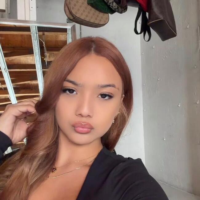 Babysitter in Miami: Sofia