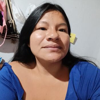 Babysitter Foz do Iguaçu: Yinet Judith