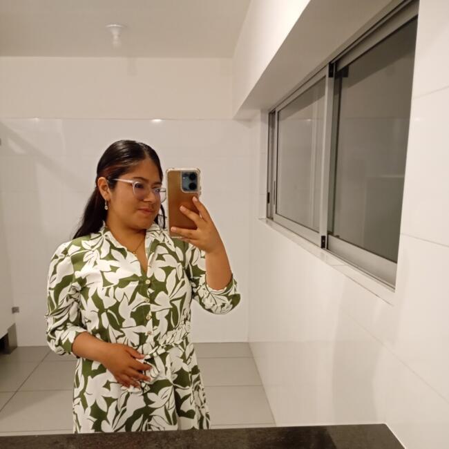 Babysitter in Comas (Departamento de Lima): Brigitte