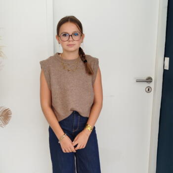 Babysitter La Turballe: Elya