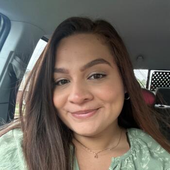 Babysitter in Knightdale: Genessis