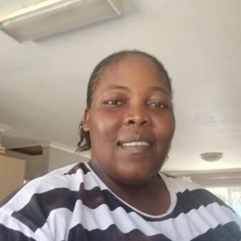 Babysitter in Cape Town: Curren Pajiri