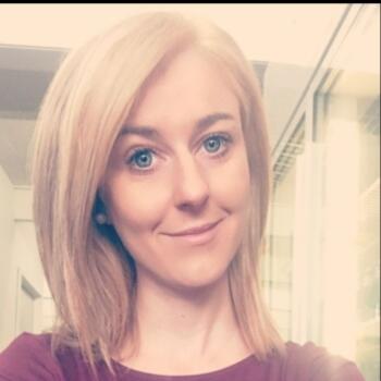 Babysitter in Cairns: Lyndal