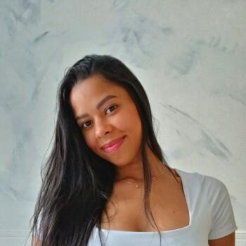 Babysitter in Vila Nova de Gaia: Kesia