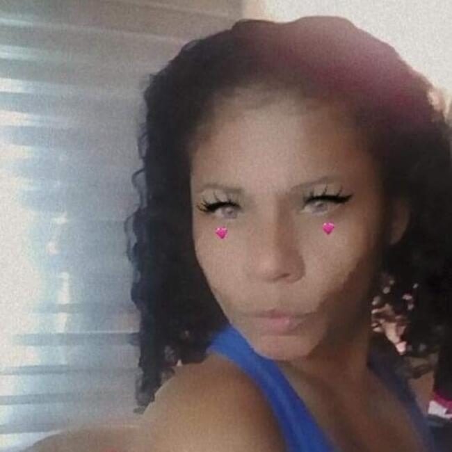 Babysitter in Guarujá: Lidiani Santos