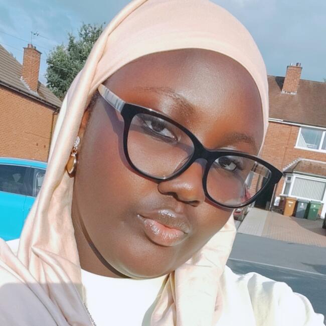 Babysitter in Harrow on the Hill: Aliya