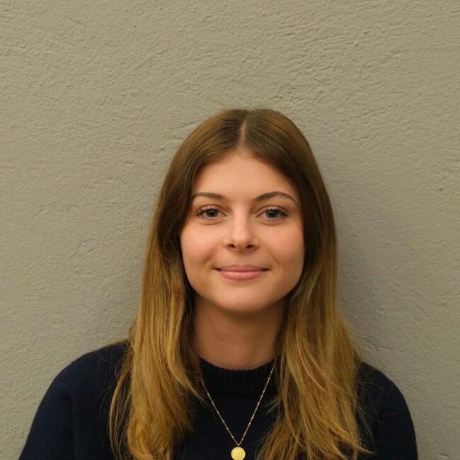 Babysitter in Satigny: Sarah