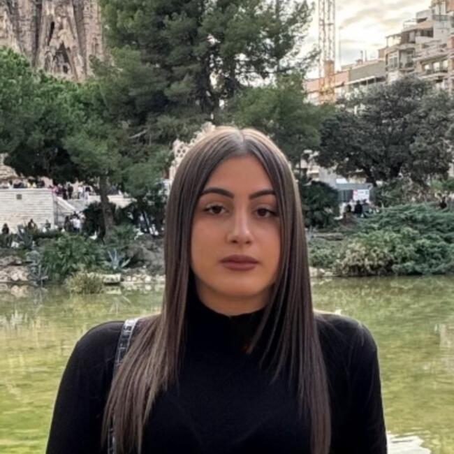 Babysitter in Pomezia: Federica