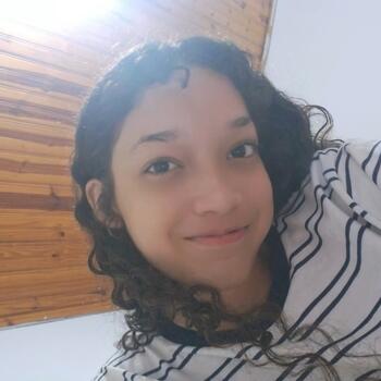 Babá em Catalão: Bruna