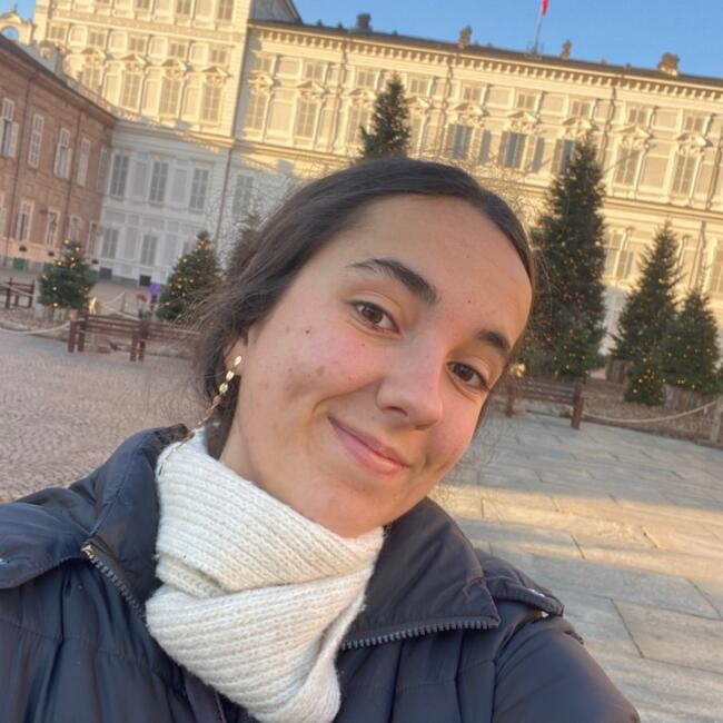 Canguro en Granada: Lara