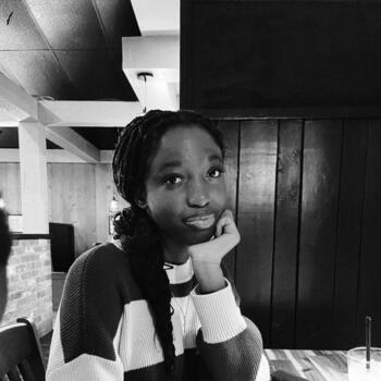 Baby-sitter in St. Thomas: Ruth