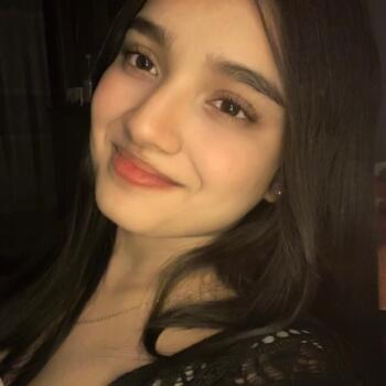 Babysitter in Dhaka: Raiana Tabassum