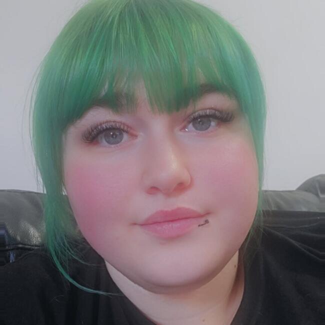 Babysitter in Newcastle-under-Lyme: Chantelle