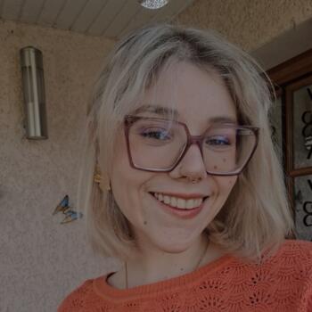 Babysitter in Romans-sur-Isère: Victoria