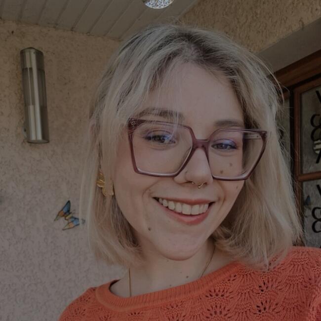 Babysitter in Romans-sur-Isère: Victoria