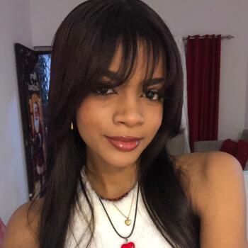 Babysitter in Santo Domingo: Emily