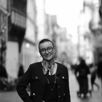 Babysitter in Mont-Saint-Aignan: Angele