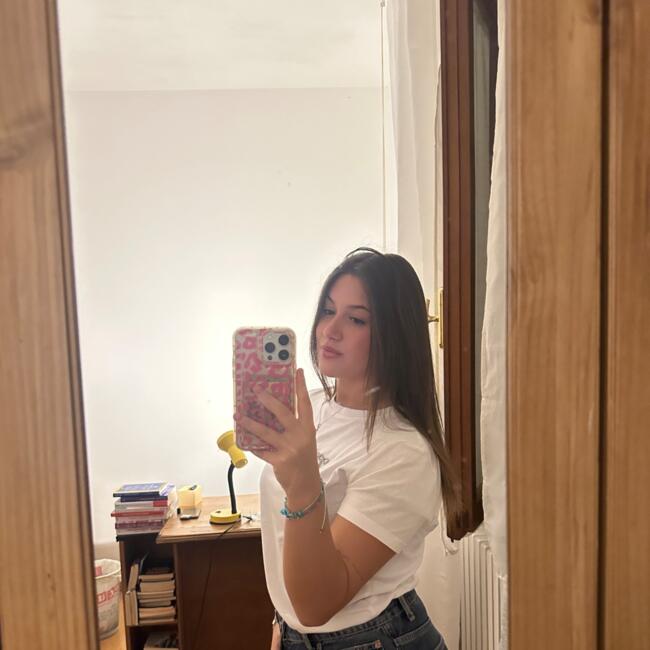 Babysitter a Pistoia: Nila