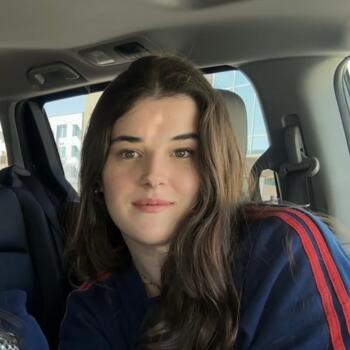 Babysitter in Aratzuri: Natalia