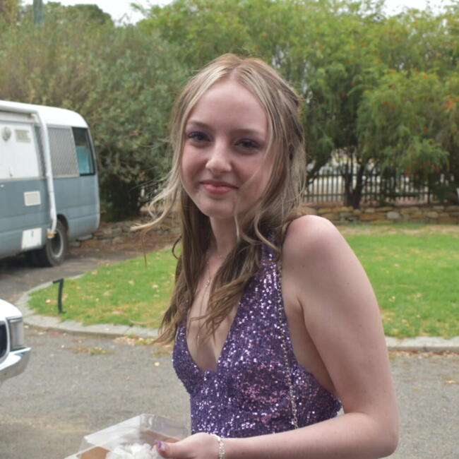 Babysitter in Perth: Phoebe